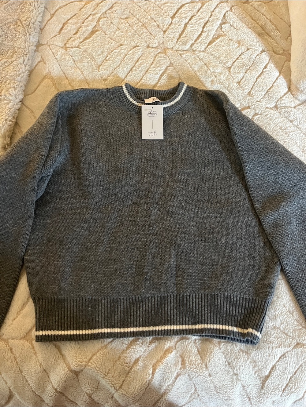 Gray Crewneck Sweater with Contrast Trim